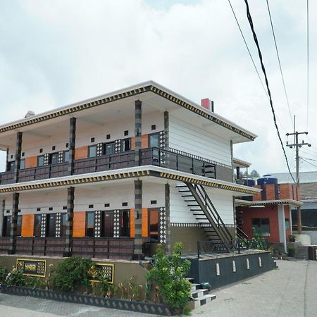 Parama Bromo Hotel Ngadisari Экстерьер фото